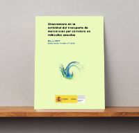 Portada de Observatorio de la Actividad del transporte de mercancías por carretera en vehículos pesados. Marzo 2017 (Datos desde 1T-1999 a 4T-2016).