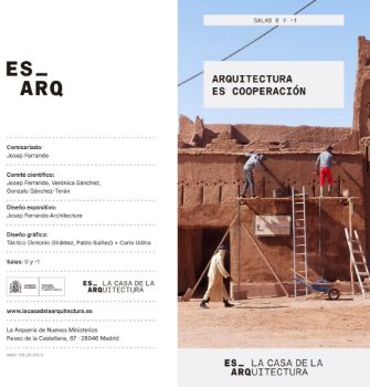 Portada de Arquitectura es cooperación. ES_ARQ. La Casa de la Arquitectura [Folleto díptico]