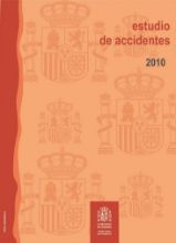 Portada de Anuario estadístico de accidentes en las carreteras del Estado 2010.    Estudio de accidentes 2010.